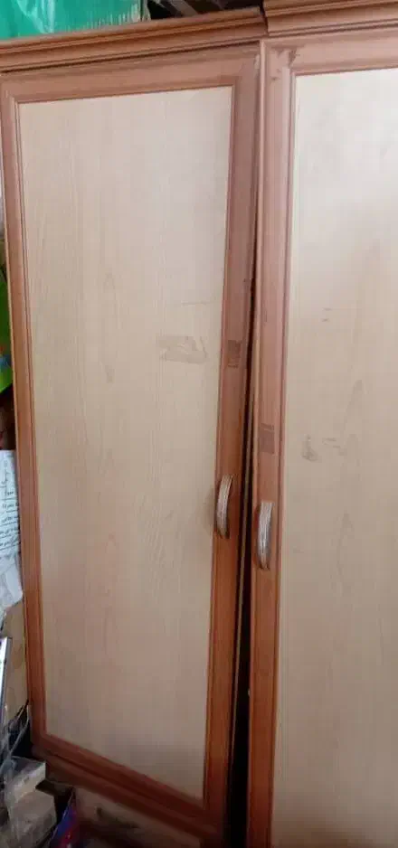 فروش فوری ۲ کمد MDF به علت اسباب کشی|جاکفشی، کمد، دراور|رشت, آب و برق|دیوار