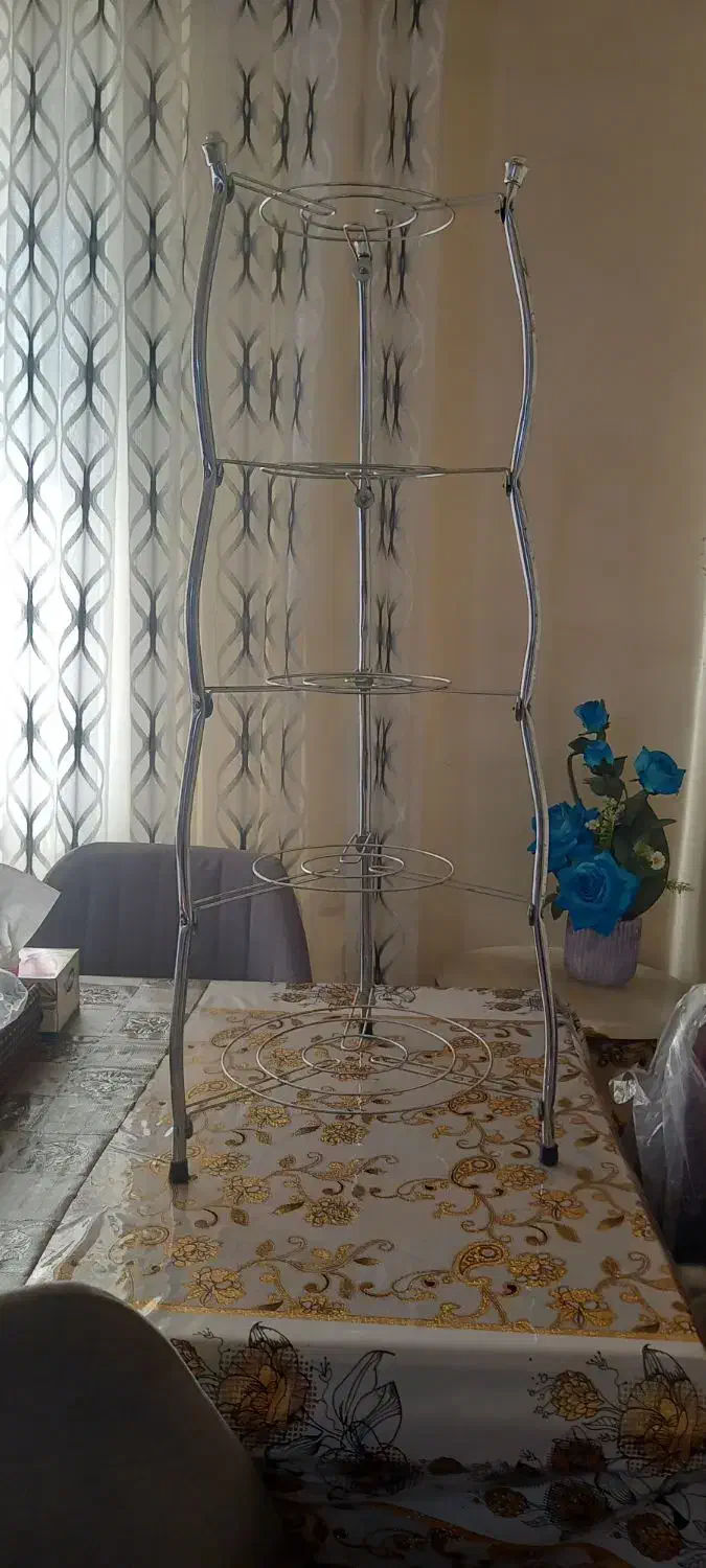 جاقابلمه ای پنج طبقه|آب‌چکان و نظم‌دهنده ظروف|تبریز, |دیوار