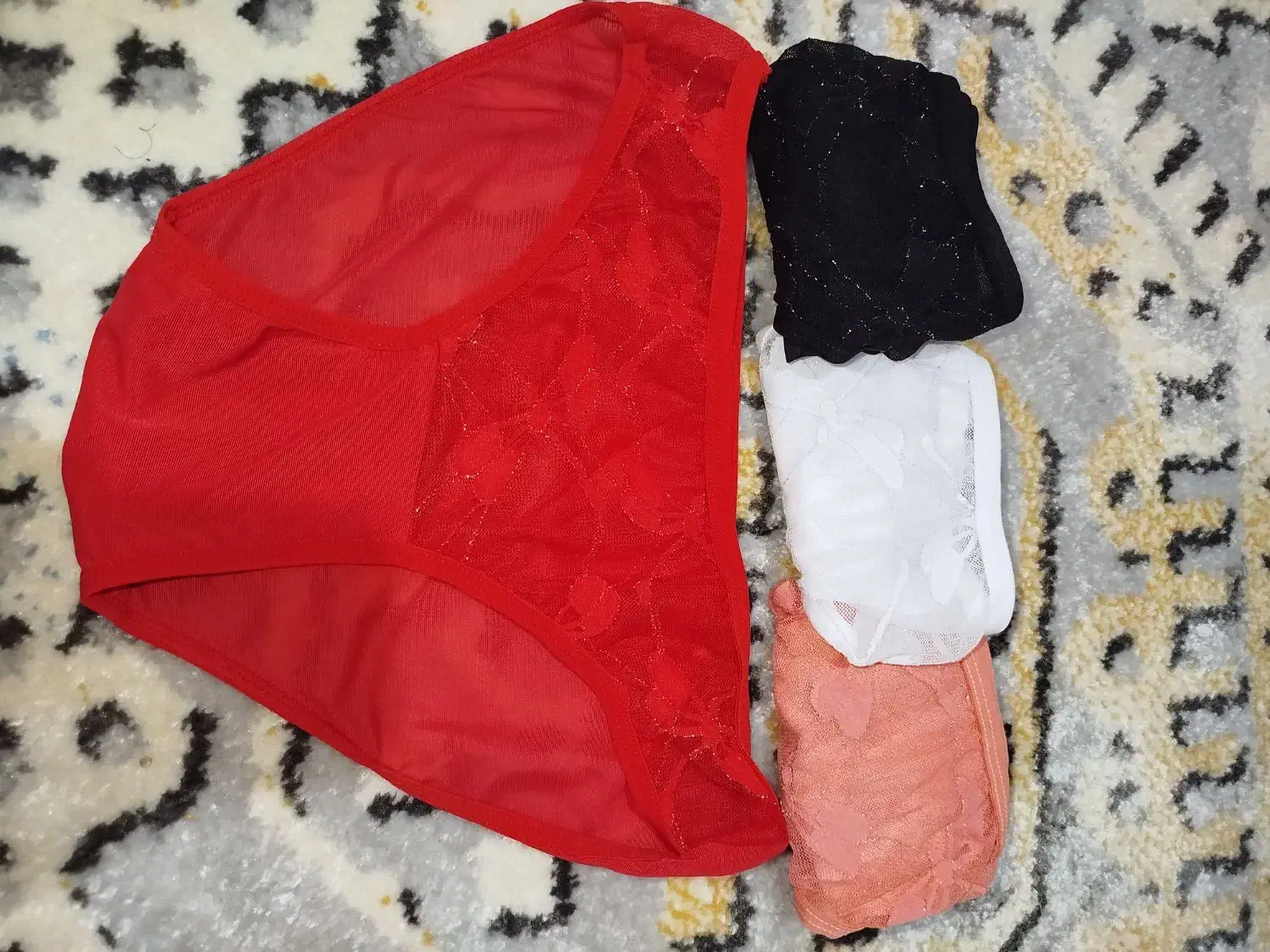 لباس زیر|لباس|چابهار, |دیوار