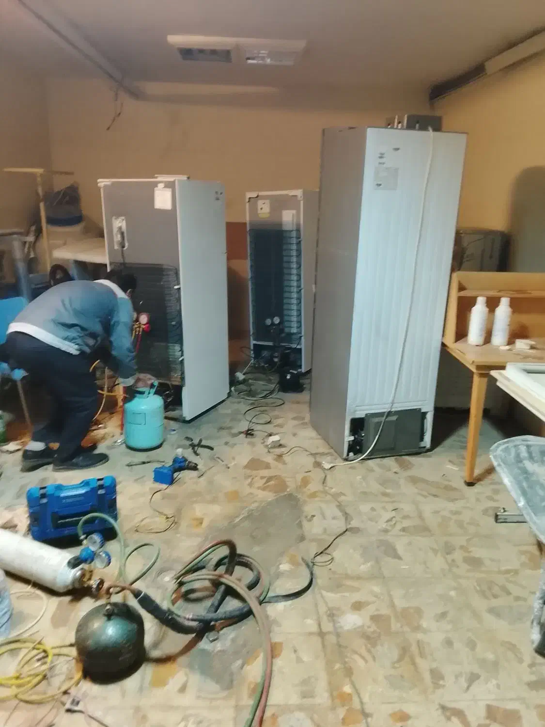 تعمیریخچال خانگی صنعتی پرده هواسردخانه تونل انجماد|خدمات پیشه و مهارت|همدان, |دیوار