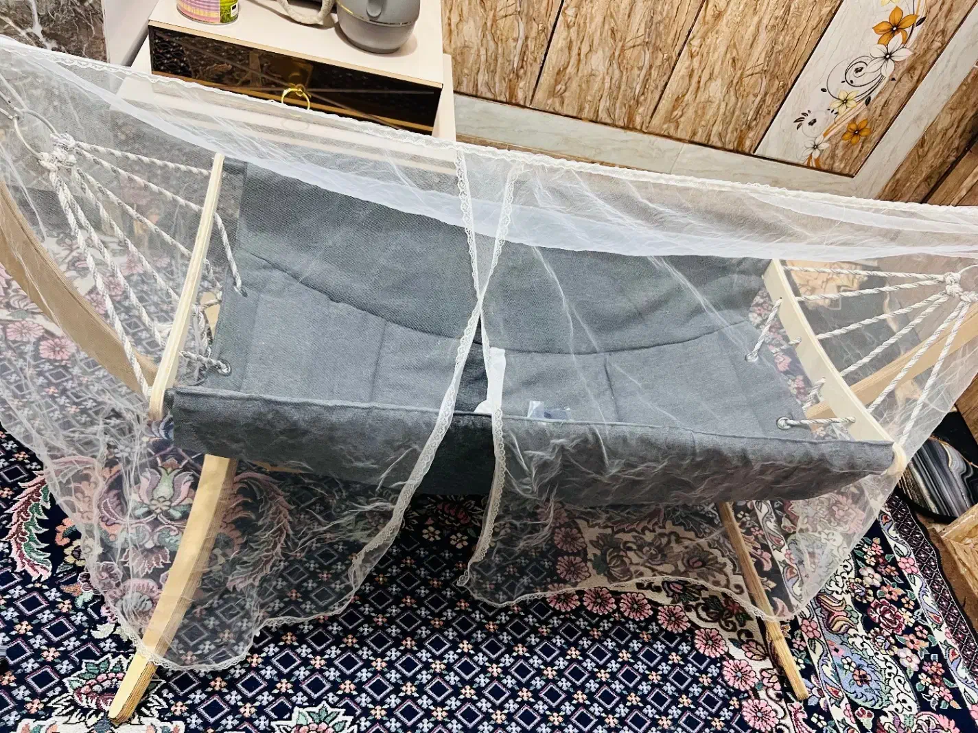 گهواره نوزاد|تخت و سرویس خواب|ایرانشهر, |دیوار