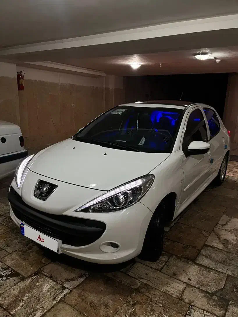 پژو ۲۰۷ پانوراما مدل ۱۴۰۴|خودرو سواری و وانت|اراک, |دیوار