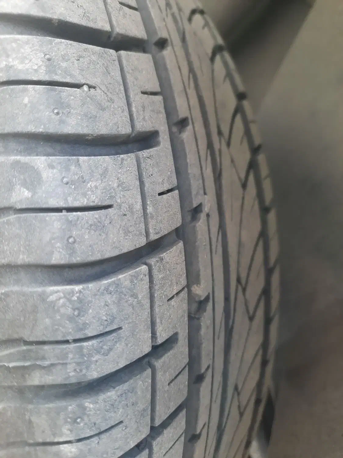 یک حلقه لاستیک کویر|قطعات یدکی و لوازم جانبی|مشهد, هفت تیر (آب و برق)|دیوار