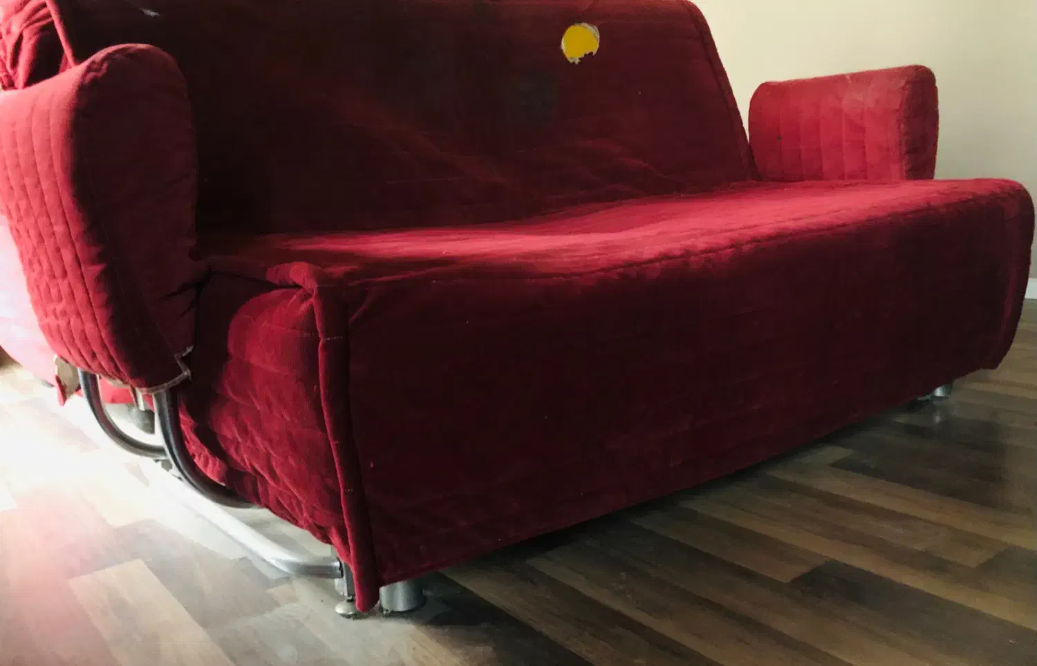 دروس/کاناپه تختخواب شو ۳ نفره اسکلت فلزی سالم|مبلمان خانگی و میز عسلی|تهران, قبا|دیوار