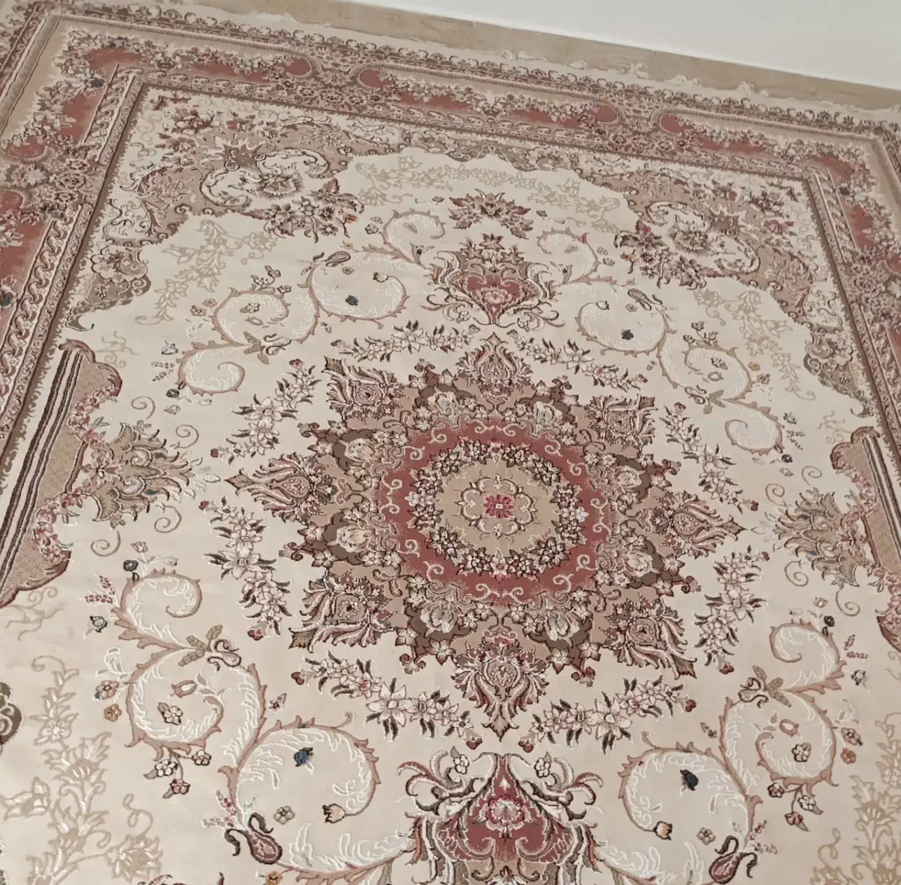 فرش ماشینی|فرش|اهر, |دیوار