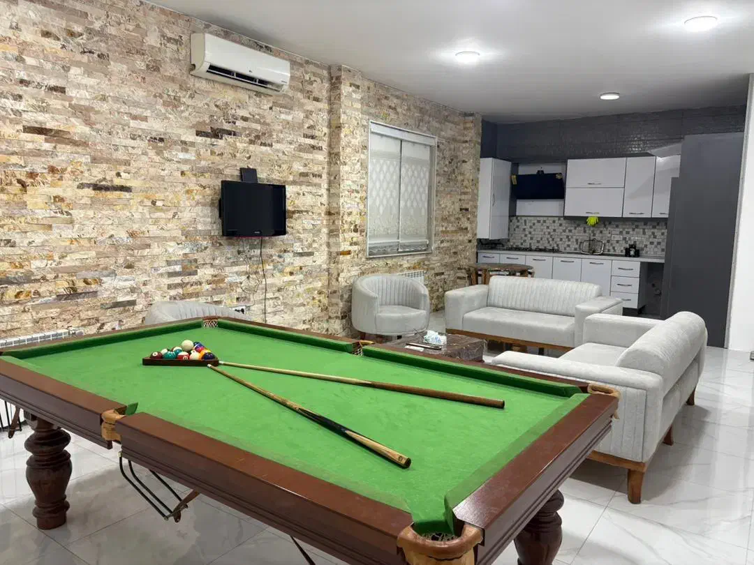 ویلا استخردار همراه با میز بیلیارد|اجارهٔ کوتاهمدت ویلا و باغ|بندر انزلی, تربه گوده|دیوار