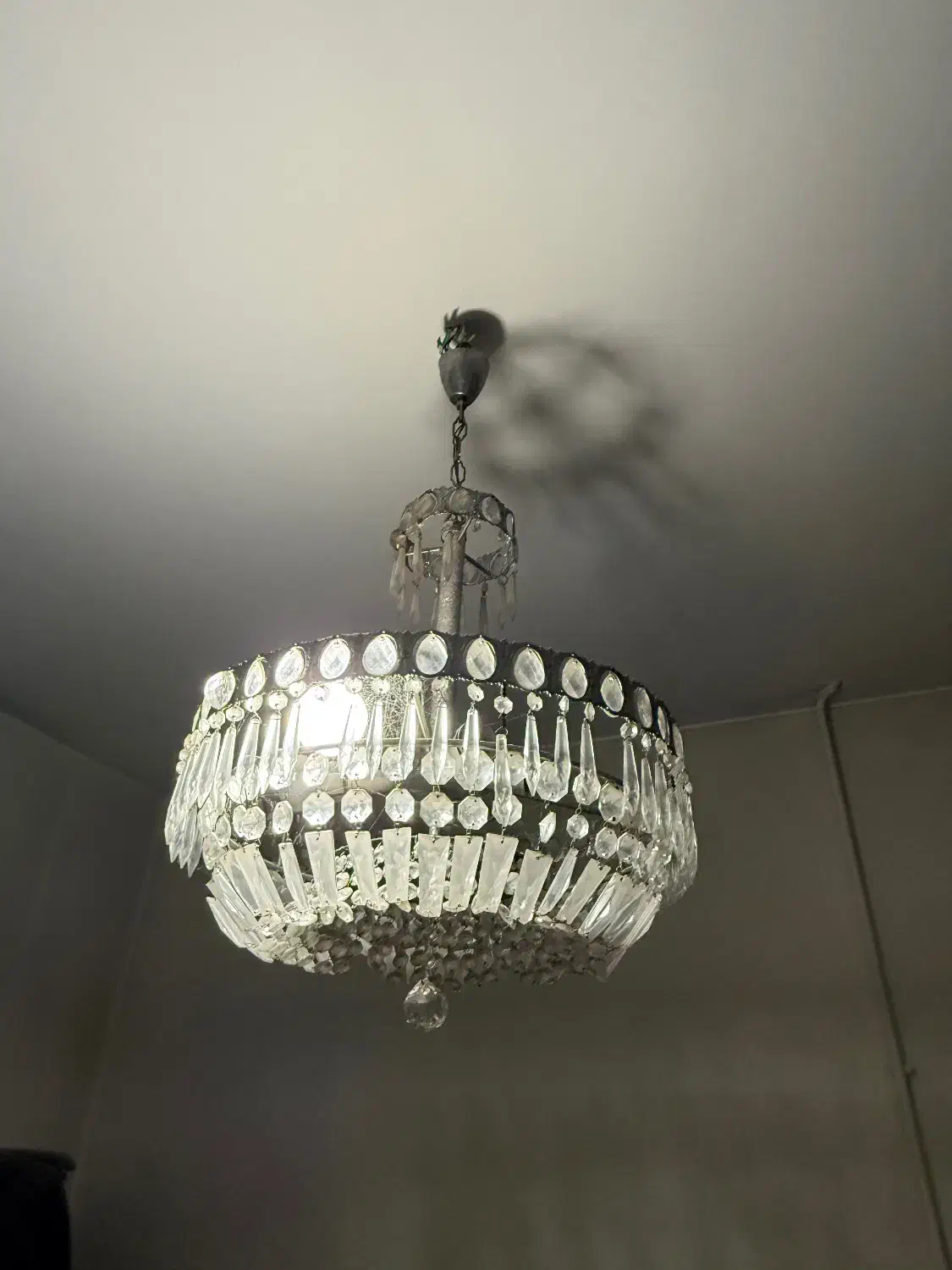 لوستر کریستال اصل|لوستر و چراغ آویز|تهران, نیروی هوایی (پیروزی)|دیوار