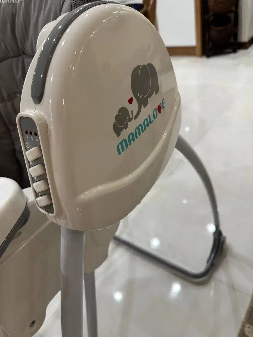 صندلی غذاخوری بچه|تخت و صندلی بچه|شاهین‌شهر, مخابرات (شهید بهشتی)|دیوار