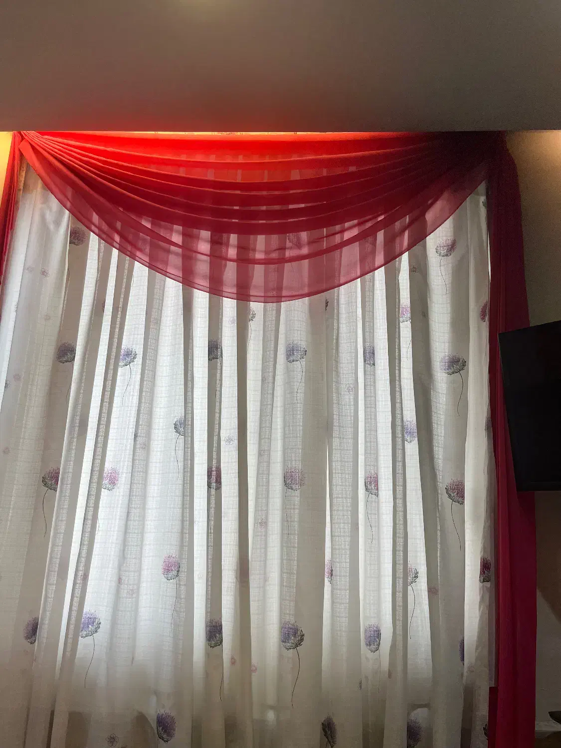 پرده|پرده، رانر، رومیزی|مشهد, هفده شهریور|دیوار