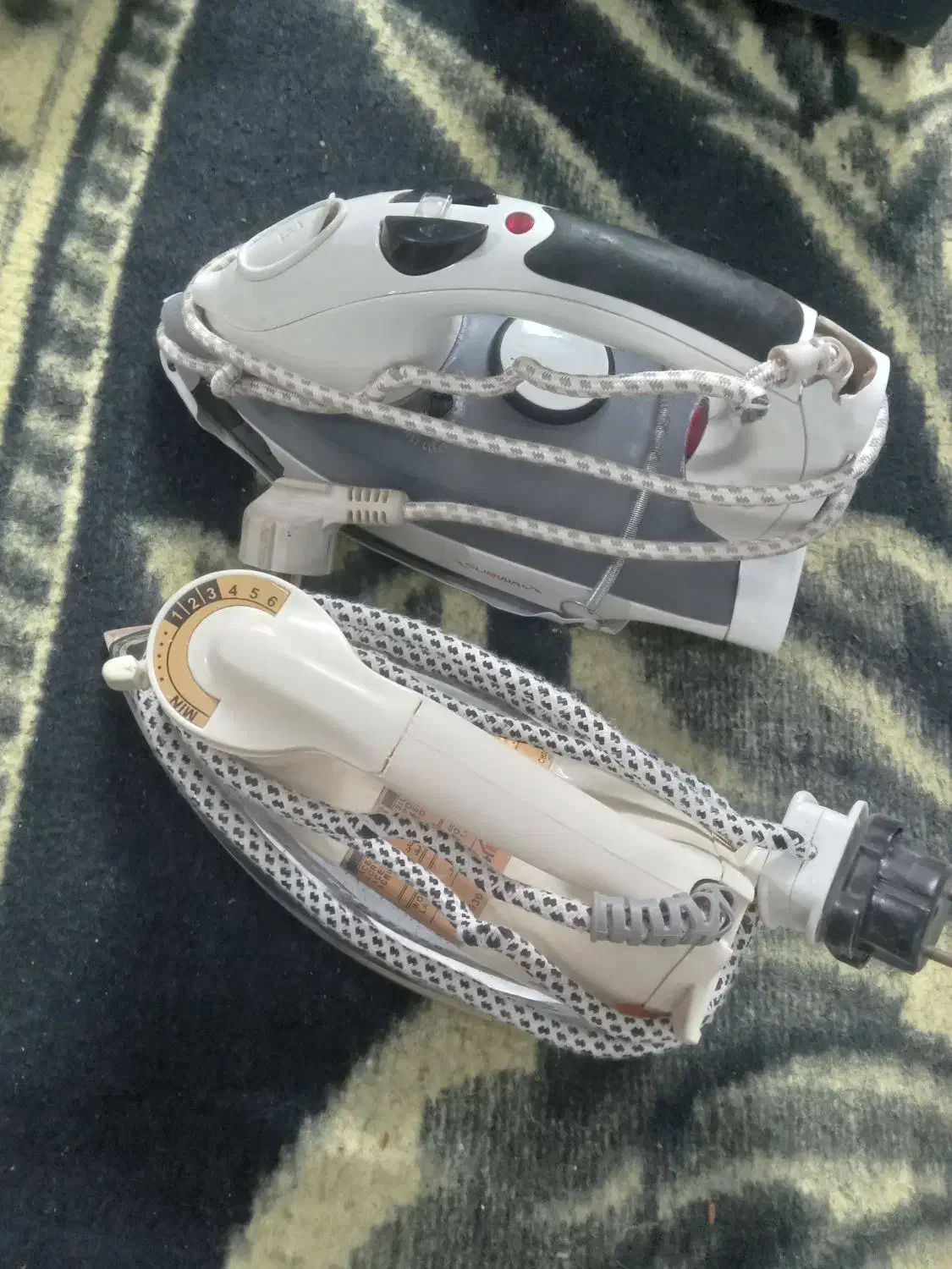 اتو احتیاج به تعمیر|اتو و لوازم اتو|تایباد, |دیوار