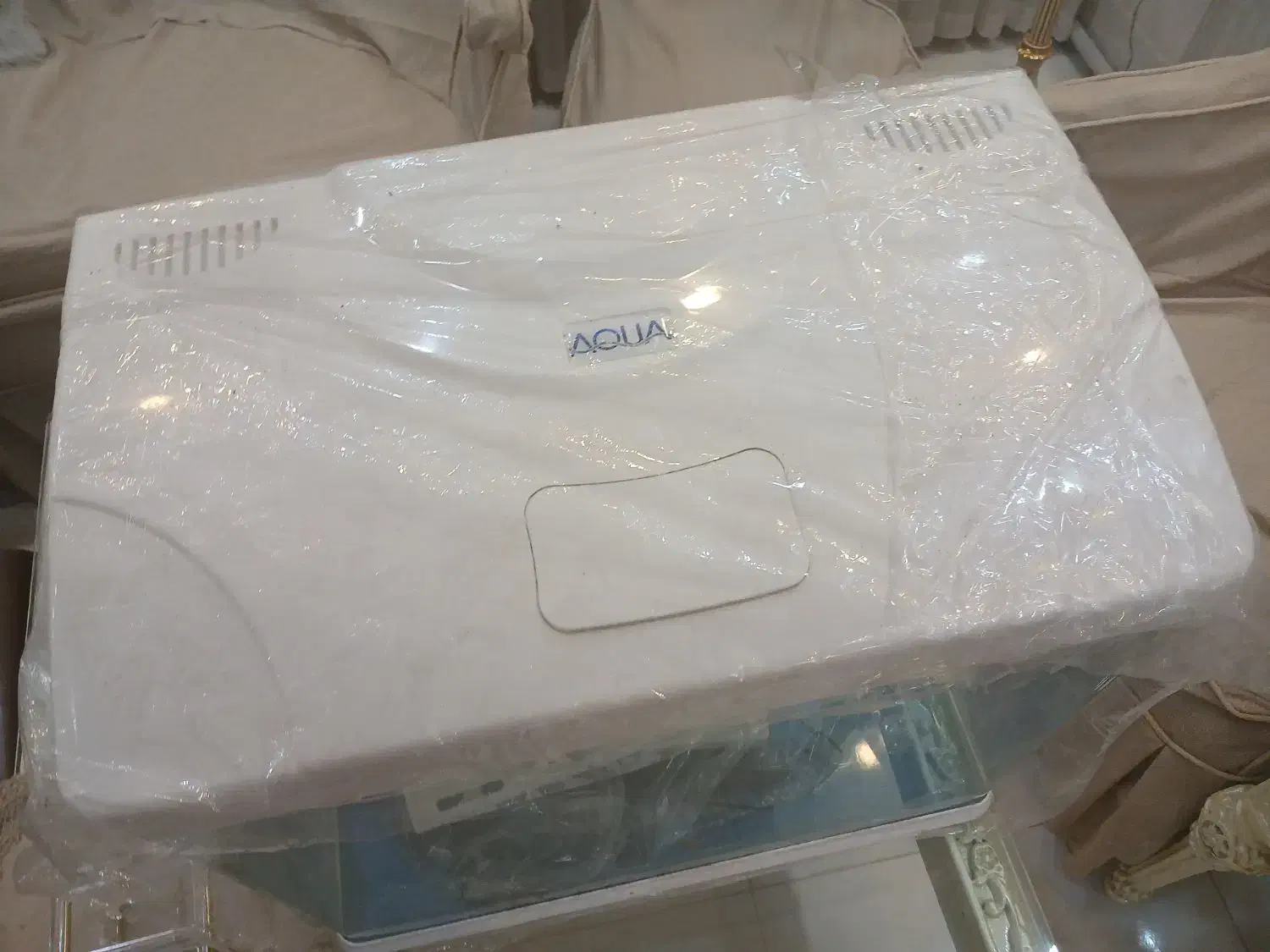 آکواریوم آکوآ|ماهی|سراب, |دیوار