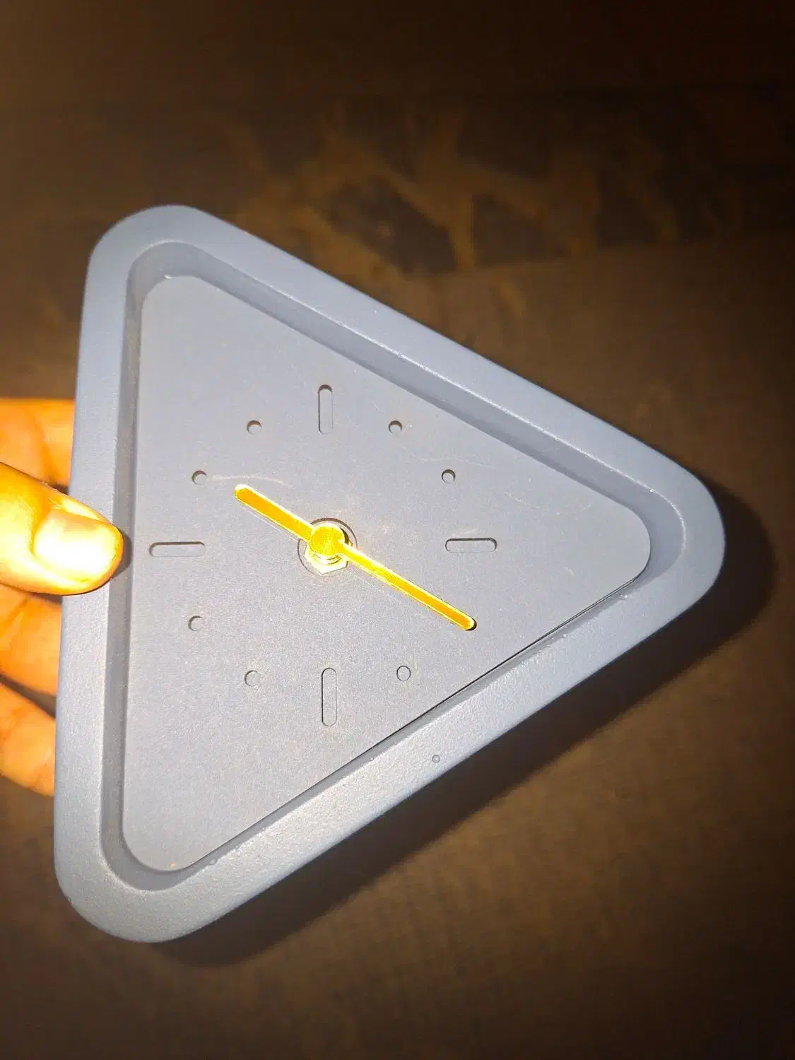 ساعت بتنی مثلثی|ساعت دیواری و تزئینی|تهران, امامت|دیوار