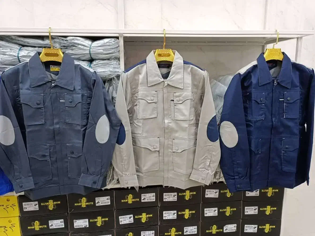 فروش لباس کار (لباسکار) تیشرت کفش ایمنی دستکش کلاه|لباس|کرج, اتحاد|دیوار