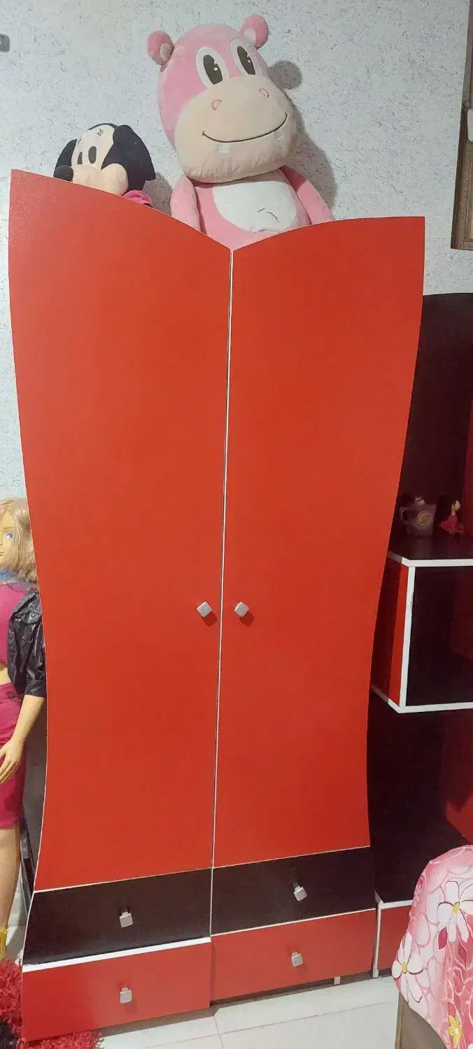 کمد لباس بسیار تمیز|جاکفشی، کمد، دراور|شاهینشهر, فردوسی|دیوار