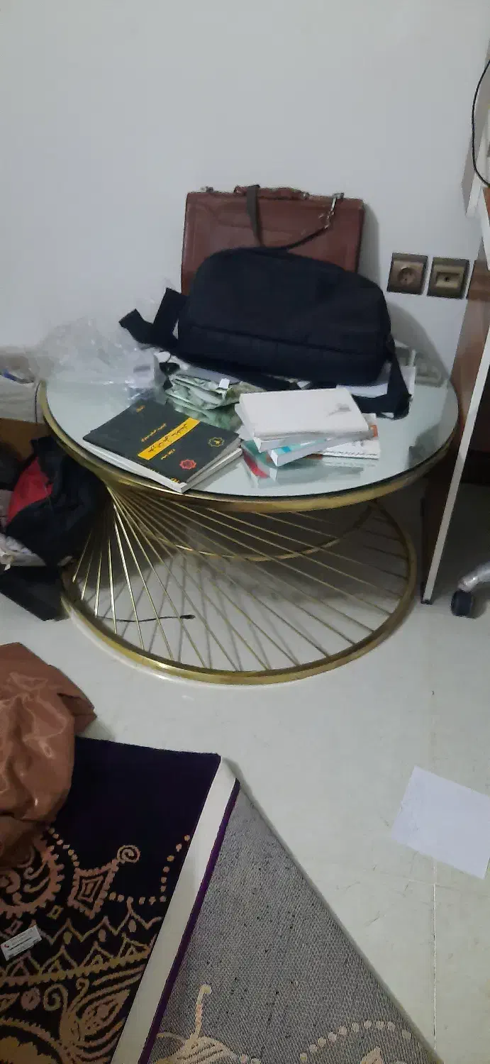 میز اتو و میز فلزی آینه ای|مبلمان خانگی و میز عسلی|خمینی‌شهر, |دیوار