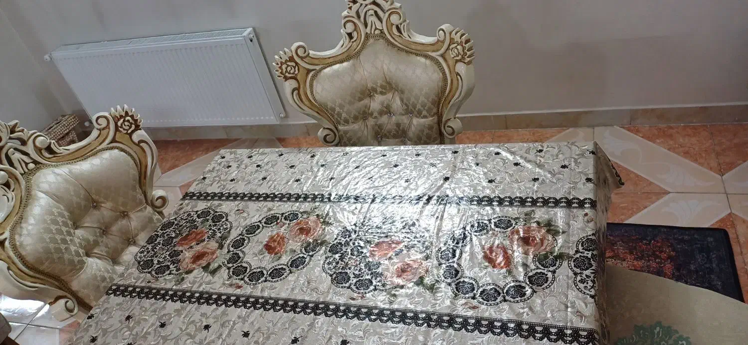 میز ناهار خوری ۴ نفره چوب سلطنتی|مبلمان خانگی و میز عسلی|محمدشهر, محمدشهر|دیوار