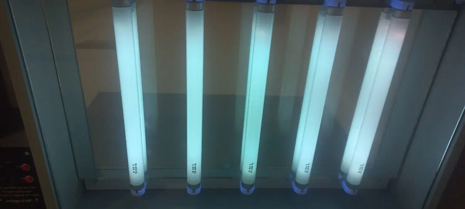 دستگاه چاپ سیلک میز نور|ماشینآلات صنعتی|تبریز, |دیوار