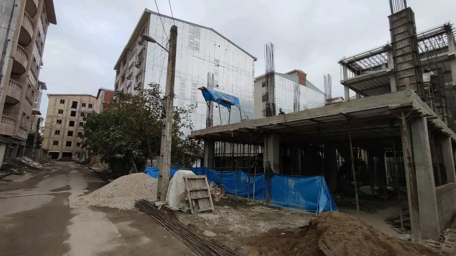 پیشفروش/113متری/خوشقیمتمنطقه/خ رجایی|پیشفروش املاک|آستارا, |دیوار