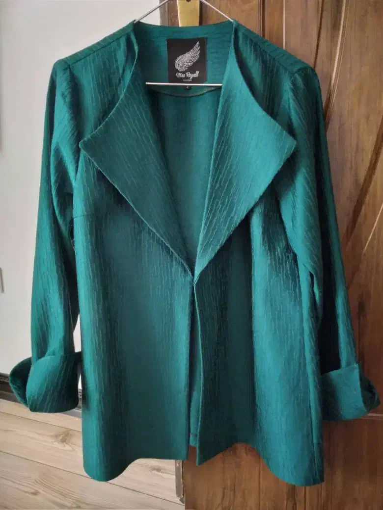 مانتو وکت.مجلسی|لباس|باقرشهر, |دیوار