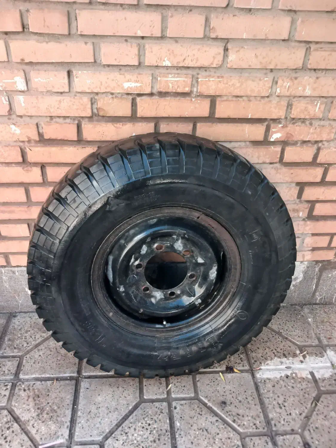 لاستیک نیسان|قطعات یدکی و لوازم جانبی|دهق, |دیوار