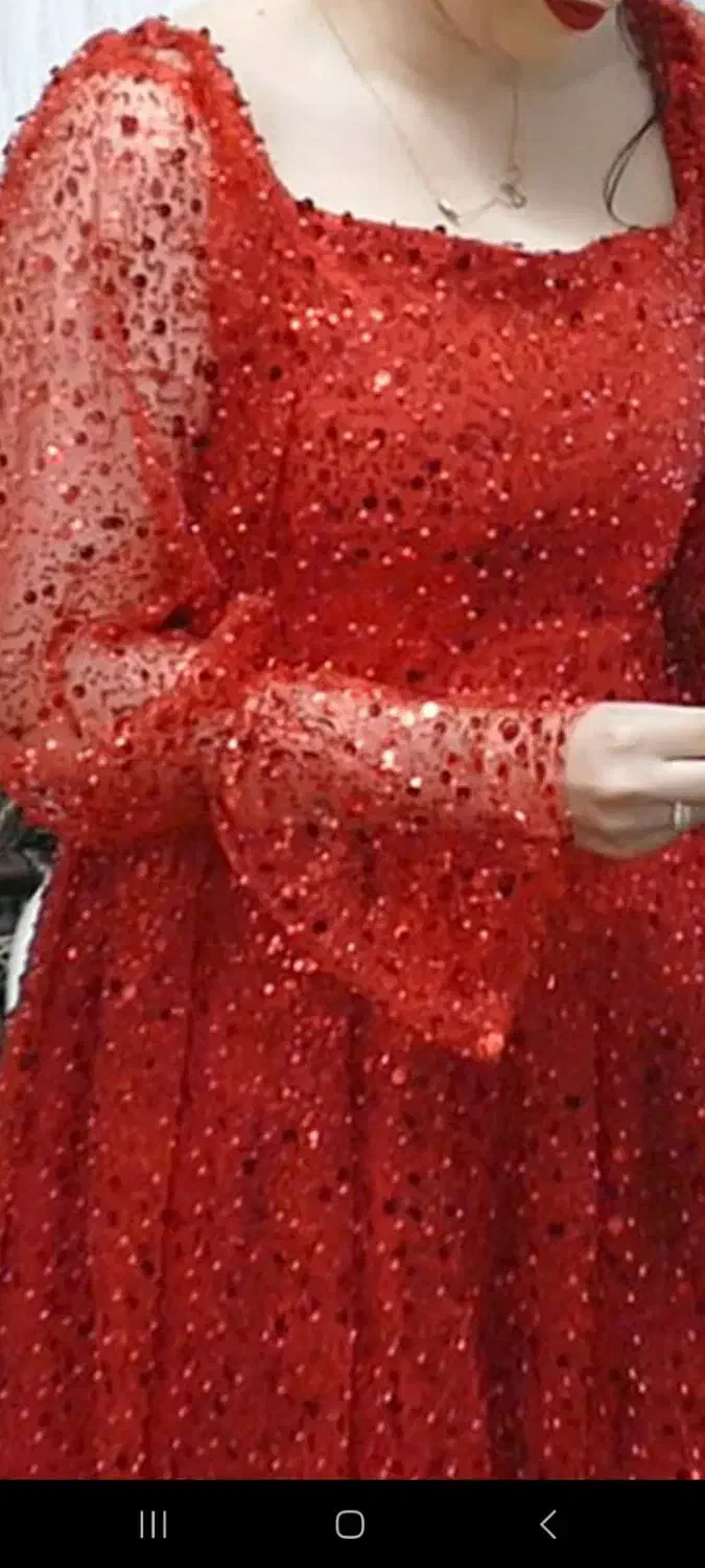 لباس مجلسی|لباس|آستارا, |دیوار