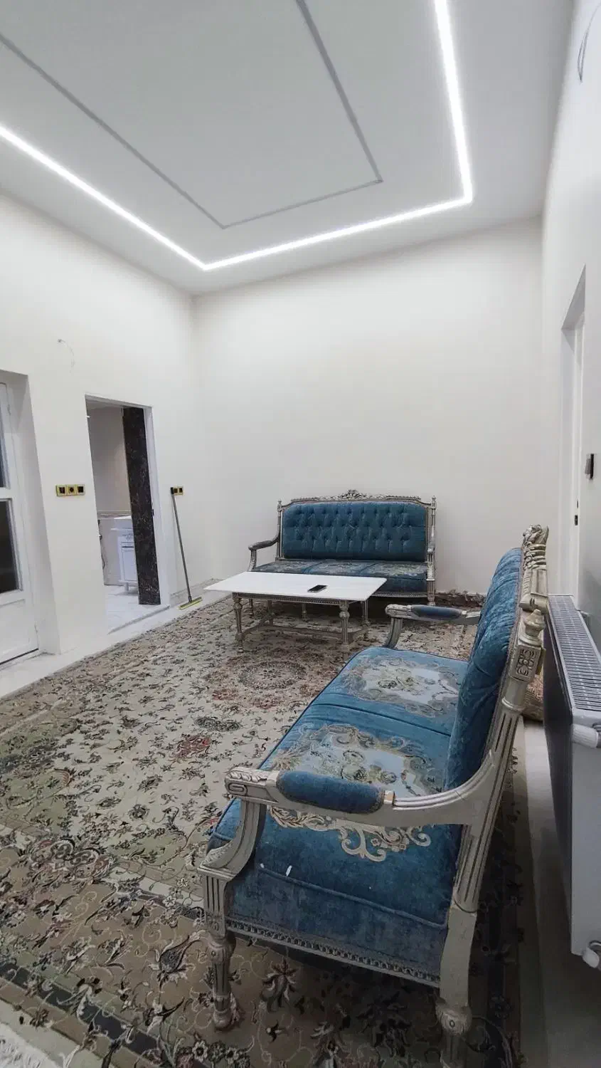 اجاره سوئیت / خانه مسافر/مرکزشهر/خیابان زند|اجارهٔ کوتاه‌مدت آپارتمان و سوئیت|شیراز, زند|دیوار