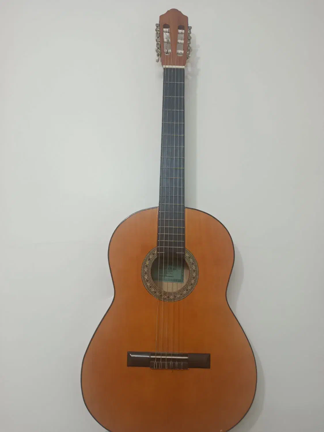 گیتار در حد|گیتار، بیس، امپلیفایر|بروجرد, |دیوار