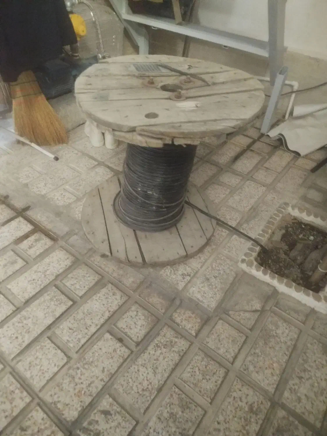 سیم وکابل|مصالح و تجهیزات ساختمان|قدس, شهرقدس|دیوار