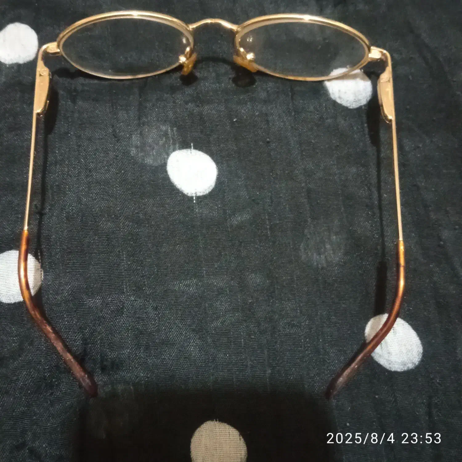 فرم عینک طبی|زیورآلات و اکسسوری|ابریشم, |دیوار