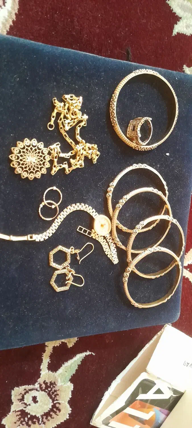 فروش طلا همه باهم فروخته میشود|جواهرات|سیرجان, |دیوار