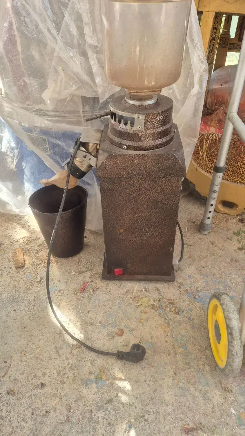 دستگاه قهوه سازصنعتی گاگیا۳گروپ وتجهیزات دستدوکافه|کافی‌شاپ و رستوران|ارسنجان, |دیوار