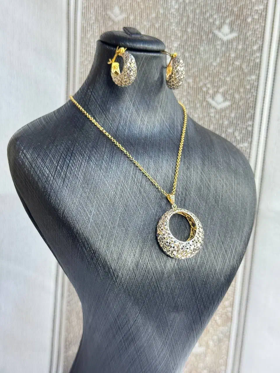 گالری طلای رشیدی، طلا نو و دست دو|جواهرات|شهریار, شهریار|دیوار