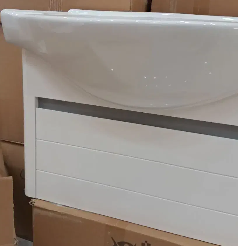 روشویی کابینتی و پایه چینی|لوازم سرویس بهداشتی|یزد, |دیوار