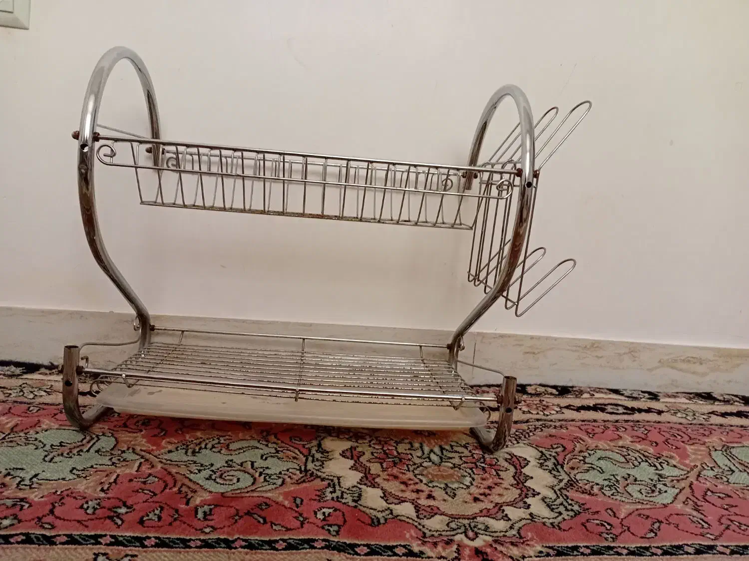 ابچکان|آب‌چکان و نظم‌دهنده ظروف|اهر, |دیوار