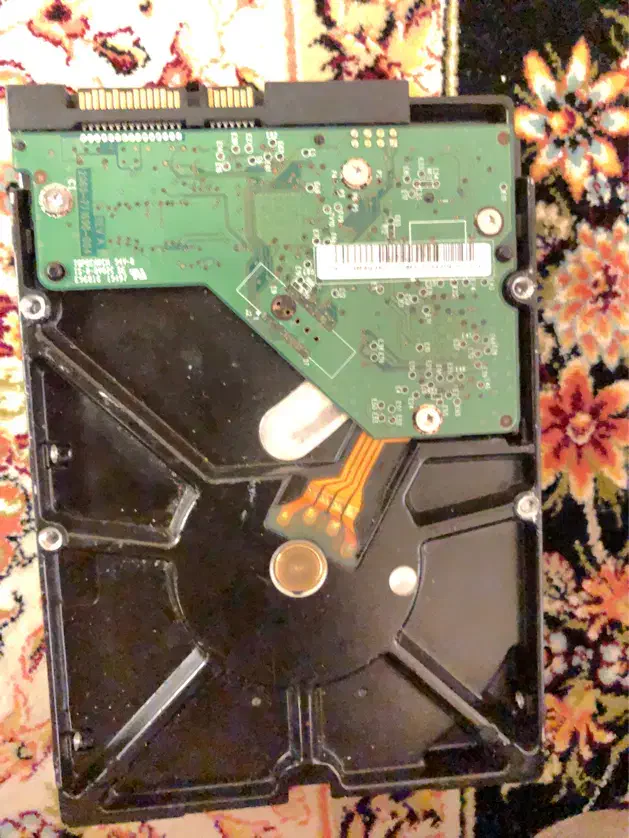 هارد وسترن 1ترا|قطعات و لوازم جانبی رایانه|قم, چهل درخت‎|دیوار