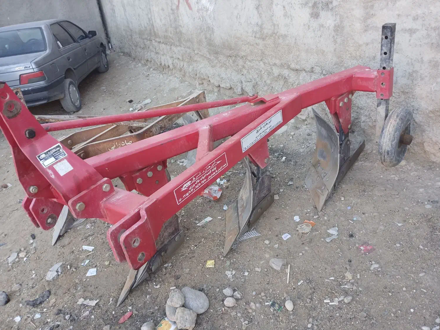 گاوآهن شیش سلندری|ماشین‌آلات صنعتی|نورآباد, |دیوار