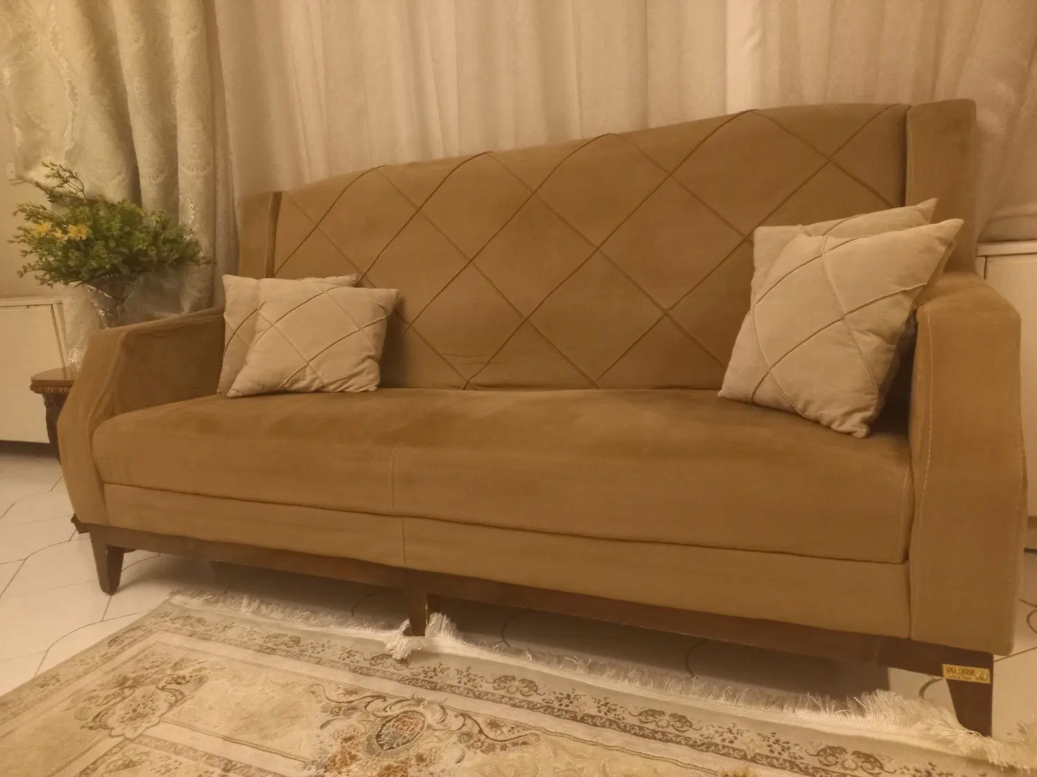 نیم ست مبل راحتی ۵ نفره|مبلمان خانگی و میز عسلی|تهران, حکمت|دیوار