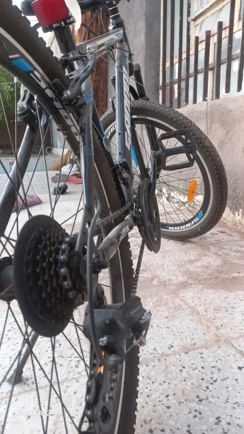 دوچرخه نو آک|دوچرخه، اسکیت، اسکوتر|تربتحیدریه, آسایش|دیوار