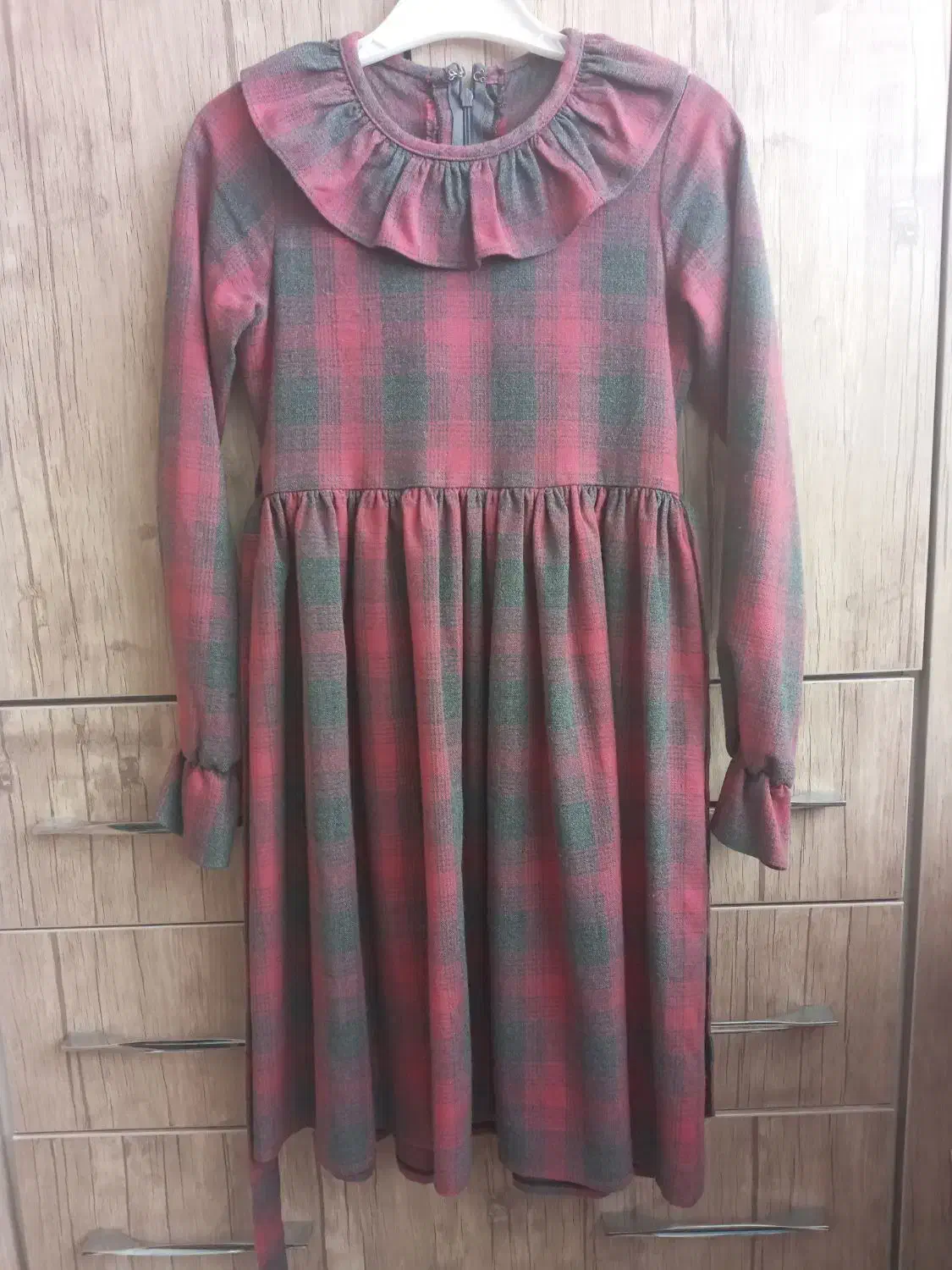 لباس پشمی یلدایی|لباس|کبودرآهنگ, |دیوار