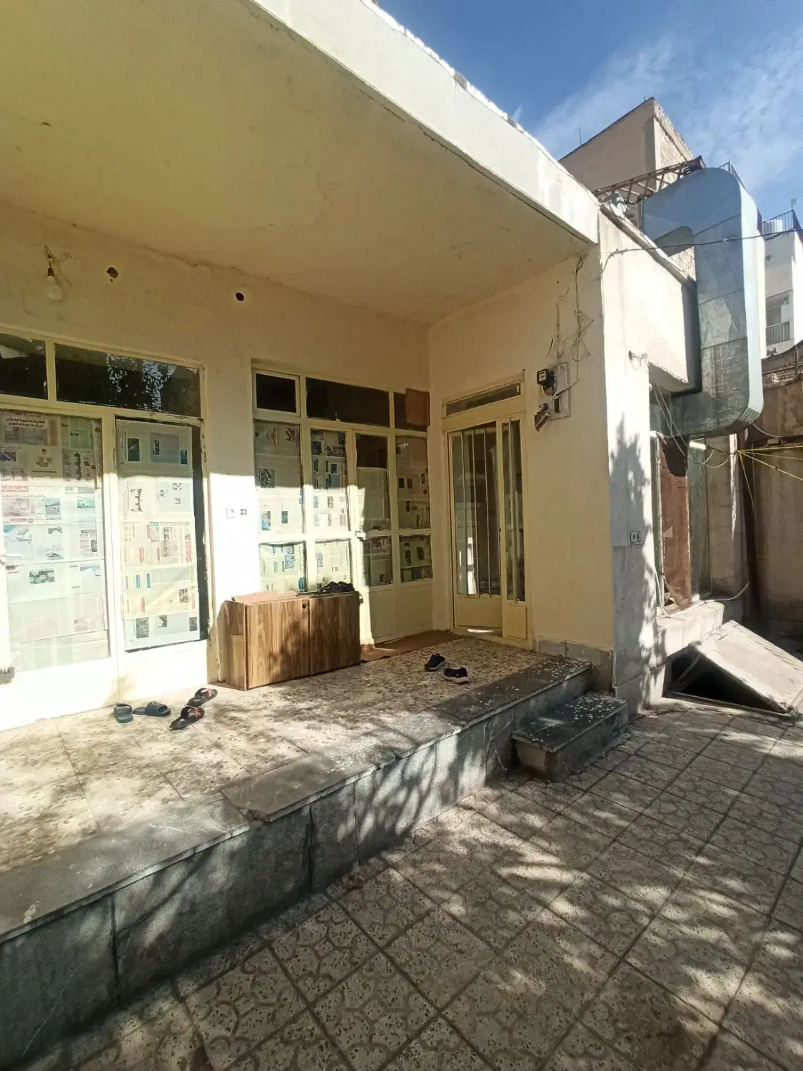 اتاق اختصاصی آقایان در بزرگمهر(خوابگاه نیست)kooja|اجارهٔ خانه و ویلا|اصفهان, گلزار|دیوار