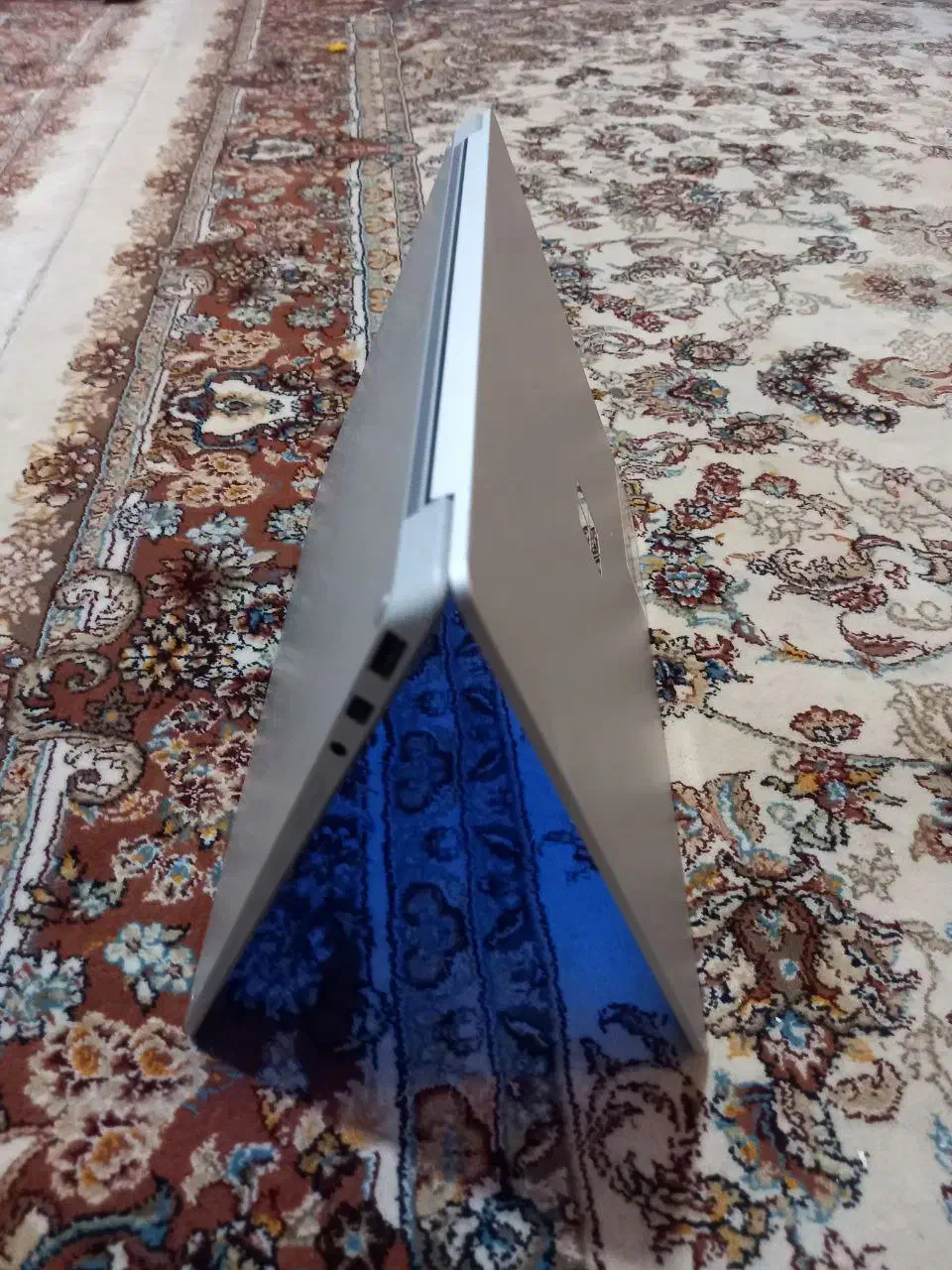 سرفیس لپ‌تاپ ۲|رایانه همراه|هشتگرد, هشتگرد قدیم|دیوار