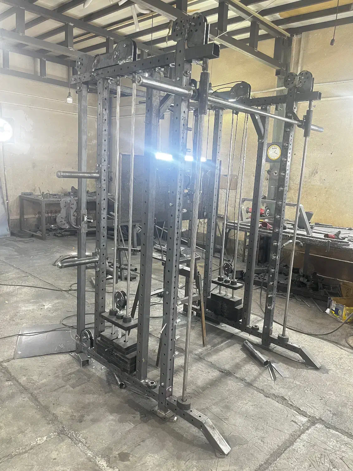 استخدام آهنگرماهر،وسطکار و کارگرساده در تولیدی|استخدام صنعتی، فنی، مهندسی|تهران, خاوران|دیوار
