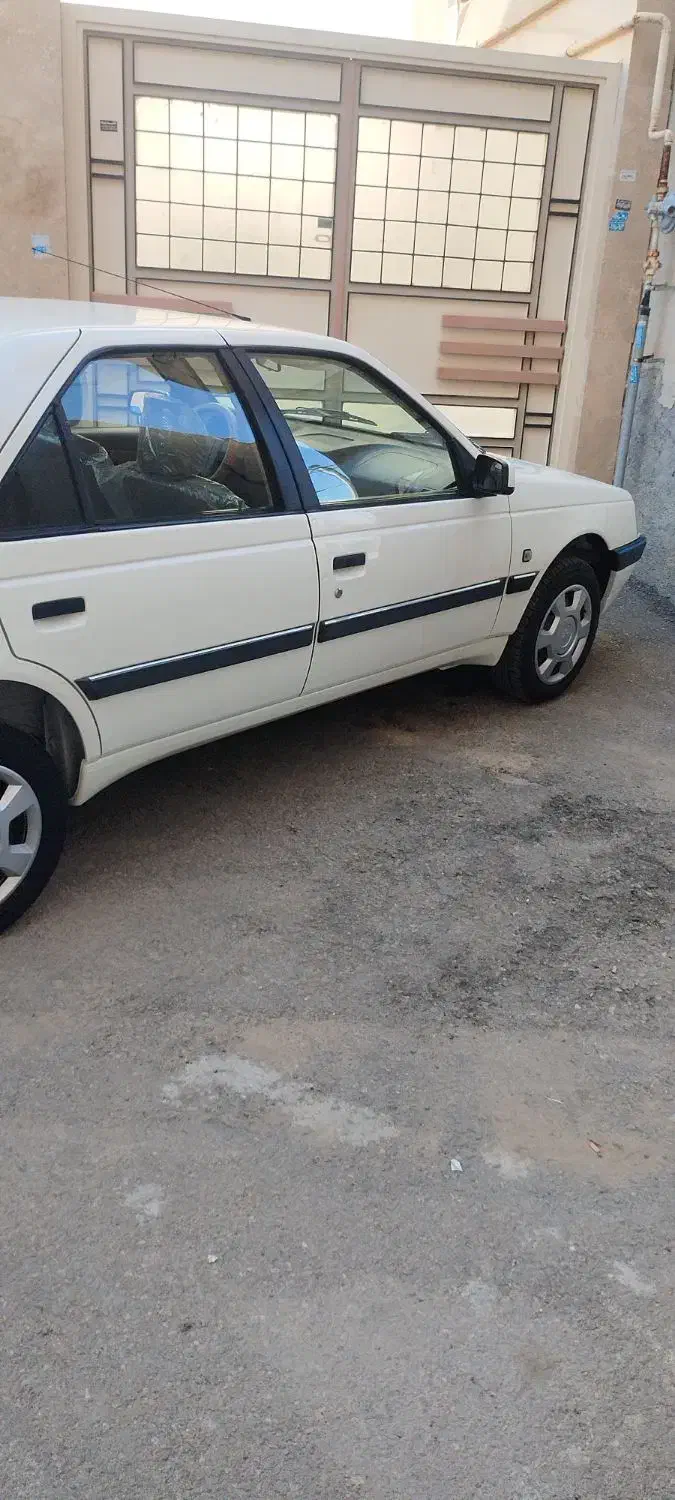 405تیوفایو|خودرو سواری و وانت|کازرون, |دیوار