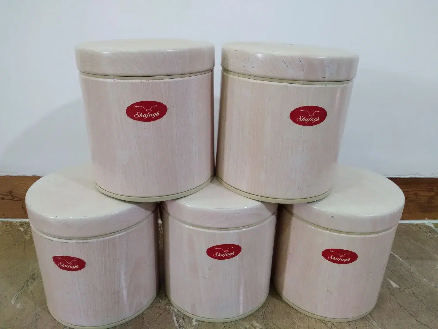 جای حبوبات|ظروف نگهدارنده، پلاستیکی، یک‌بارمصرف|املش, |دیوار