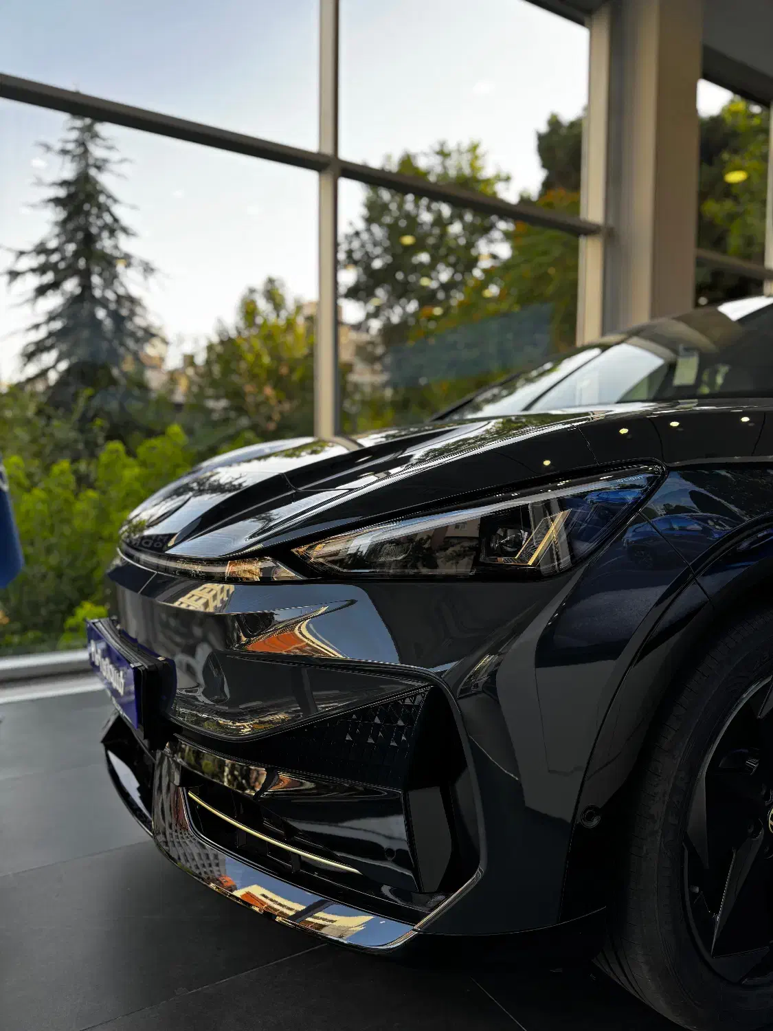 خودرو iD Unyx رنگ زغالی تجارت خودرو خسروانی|خودرو سواری و وانت|تهران, آجودانیه|دیوار