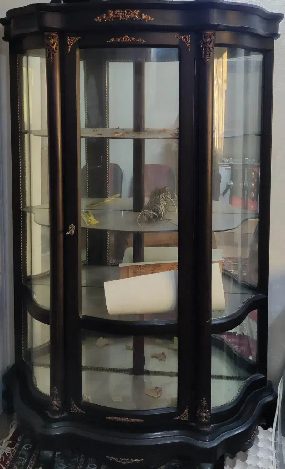 بوفه|بوفه، ویترین، کنسول|ری, صفاییه (چشمه علی)|دیوار