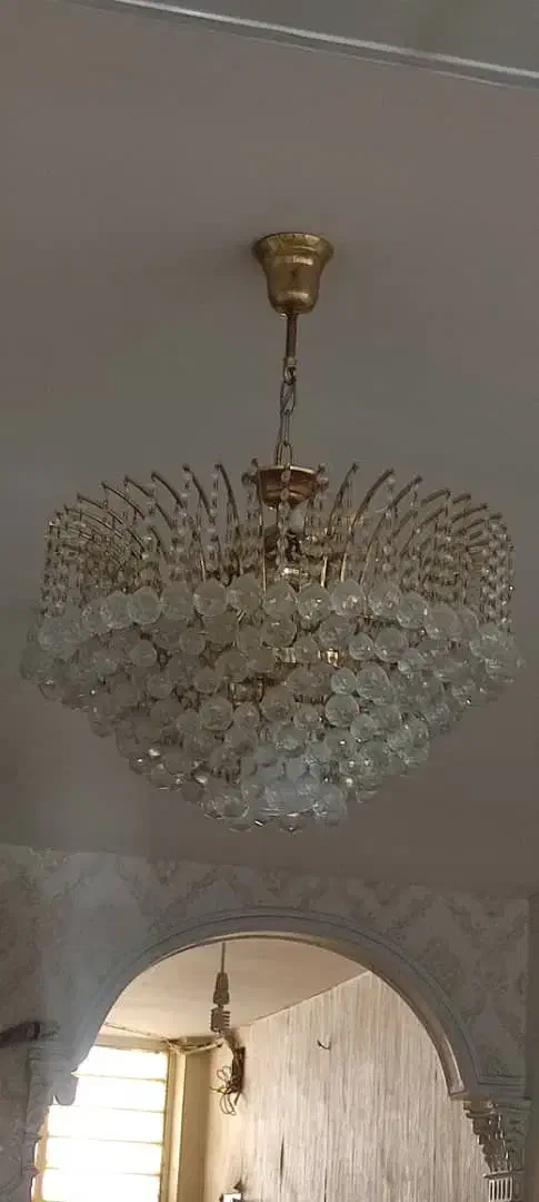لوستر برند کریستال بزرگ|لوستر و چراغ آویز|اهواز, گلستان|دیوار
