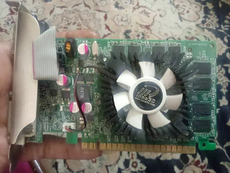 کارت گرافیک|قطعات و لوازم جانبی رایانه|پرند, فاز ۶|دیوار