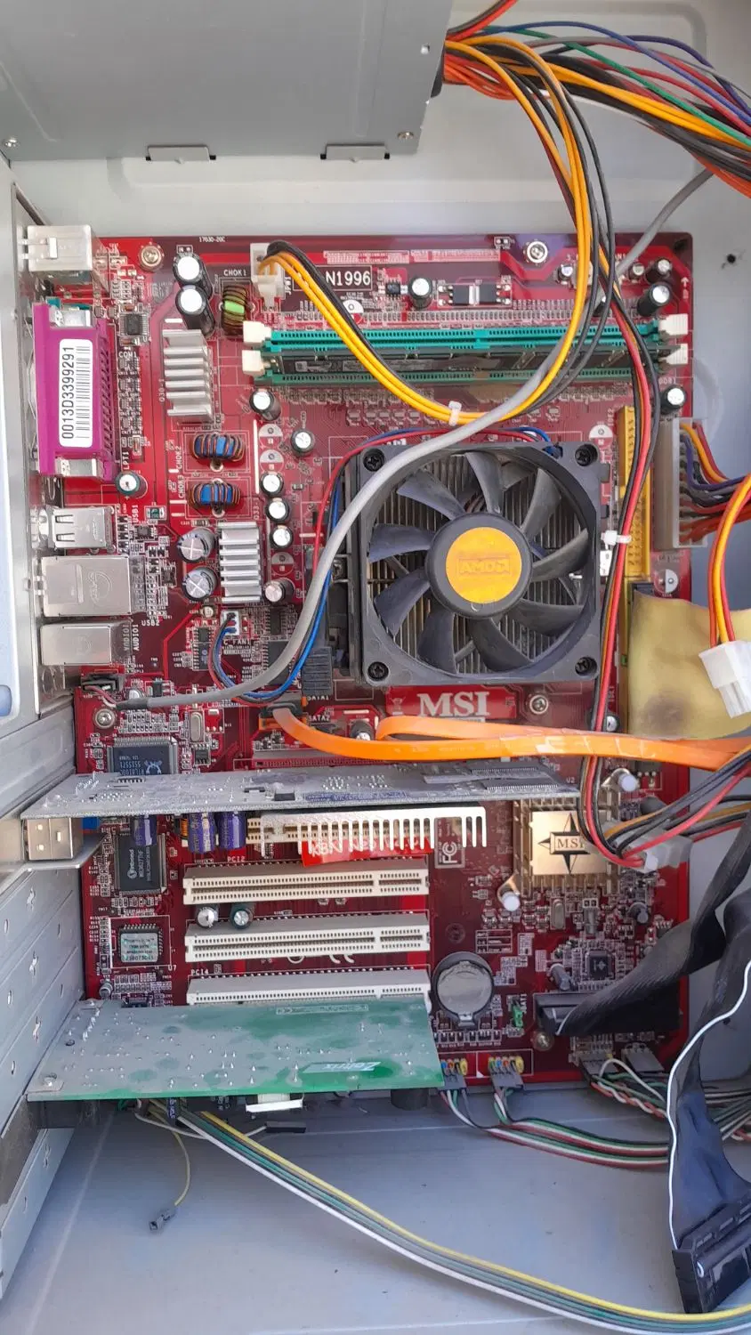 کیس msi|رایانه رومیزی|شیراز, ده پیاله|دیوار