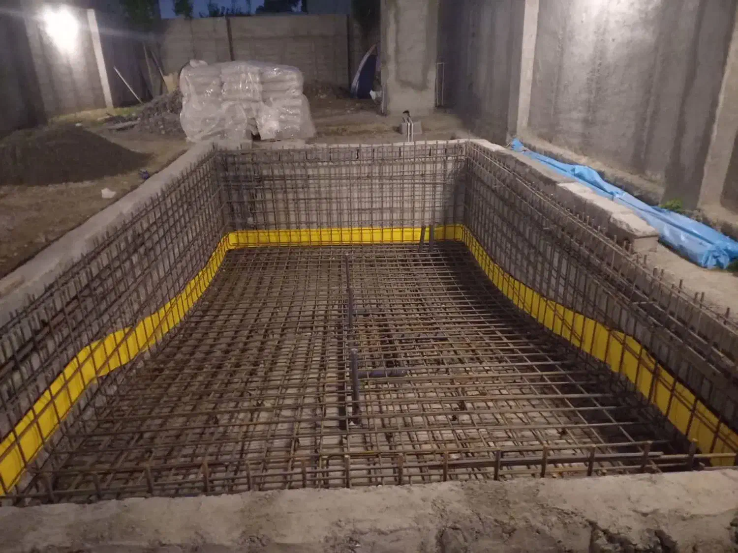 اجرای آرماتوربندی وقالبندی و استخر بتنی|خدمات پیشه و مهارت|هشتگرد, تهران دشت|دیوار